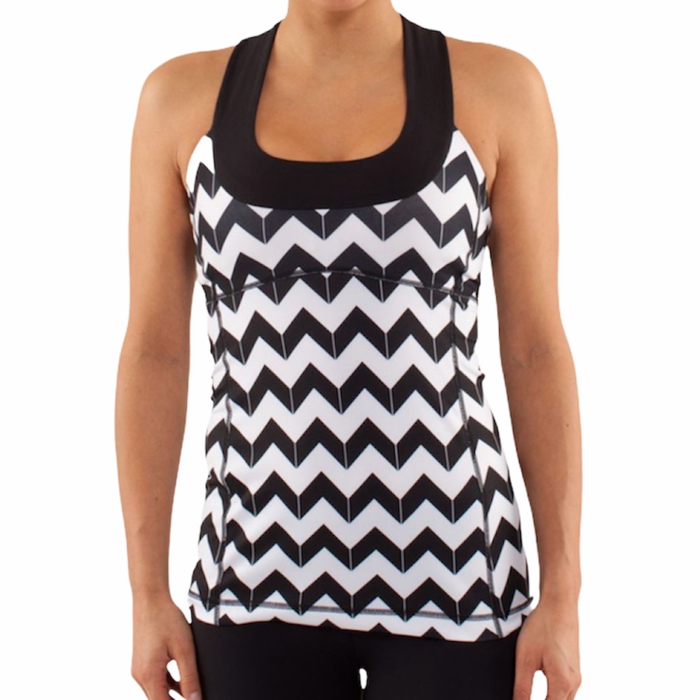 Lululemon Athletica Chevron Scoopneck Tank Sz 6/8